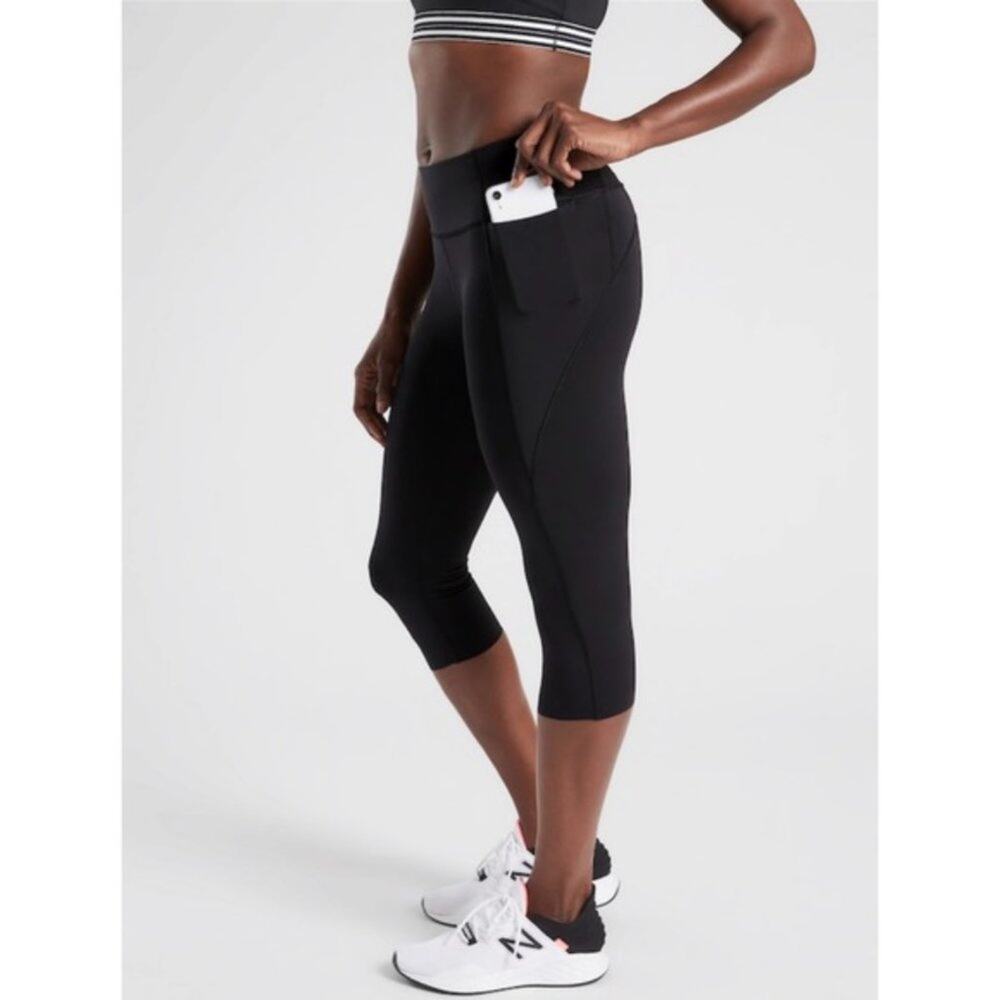 ATHLETA Velocity Crop Legging Black
